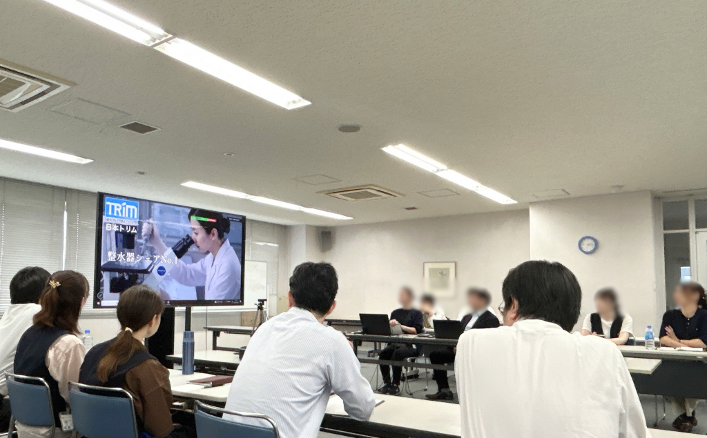 商品販促動画発表会の様子